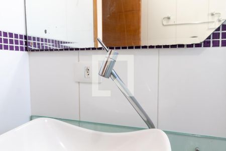 Casa para alugar com 200m², 2 quartos e 2 vagasBanheiro - torneira