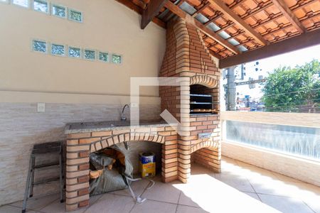 Casa para alugar com 200m², 2 quartos e 2 vagasChurrasqueira