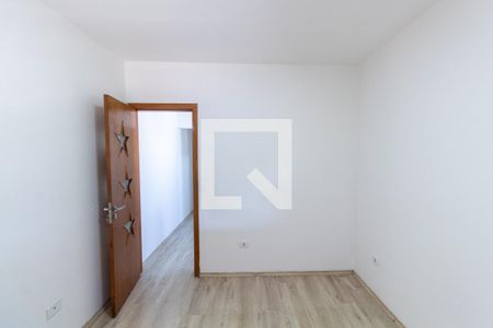 Casa para alugar com 200m², 2 quartos e 2 vagasQuarto 1