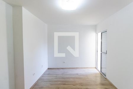 Casa para alugar com 200m², 2 quartos e 2 vagasQuarto Suíte