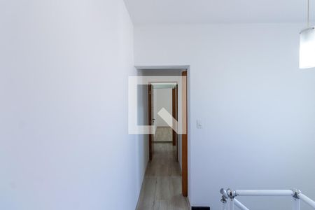 Casa para alugar com 200m², 2 quartos e 2 vagasCorredor