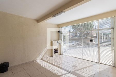 Casa para alugar com 200m², 2 quartos e 2 vagasGaragem