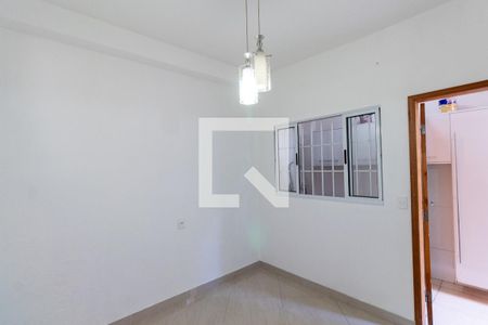 Casa para alugar com 200m², 2 quartos e 2 vagasCopa