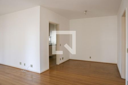 Apartamento para alugar com 98m², 3 quartos e 2 vagas Apartamento para alugar com 98m², 3 quartos e 2 vagasSala
