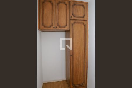 Apartamento para alugar com 98m², 3 quartos e 2 vagas Apartamento para alugar com 98m², 3 quartos e 2 vagasQuarto de Serviço