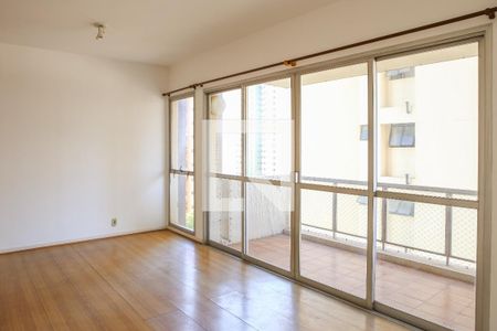 Apartamento para alugar com 98m², 3 quartos e 2 vagas Apartamento para alugar com 98m², 3 quartos e 2 vagasSala