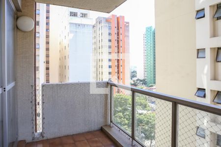Apartamento para alugar com 98m², 3 quartos e 2 vagas Apartamento para alugar com 98m², 3 quartos e 2 vagasSacada