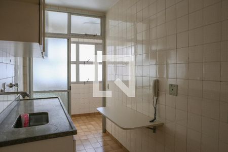 Apartamento para alugar com 98m², 3 quartos e 2 vagas Apartamento para alugar com 98m², 3 quartos e 2 vagasCozinha