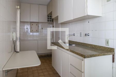 Apartamento para alugar com 98m², 3 quartos e 2 vagas Apartamento para alugar com 98m², 3 quartos e 2 vagasCozinha