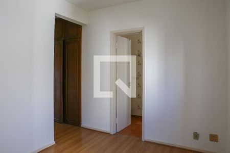 Apartamento para alugar com 98m², 3 quartos e 2 vagas Apartamento para alugar com 98m², 3 quartos e 2 vagasSuíte