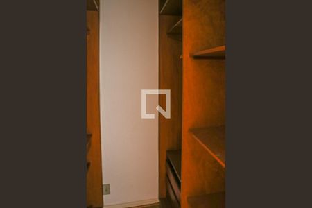 Apartamento para alugar com 98m², 3 quartos e 2 vagas Apartamento para alugar com 98m², 3 quartos e 2 vagasCloset da Suíte