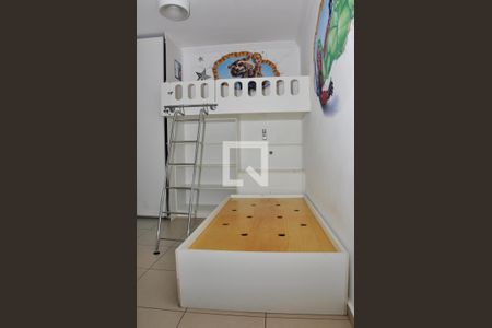 Suíte 2 de casa à venda com 3 quartos, 200m² em Vila Pereira Cerca, São Paulo