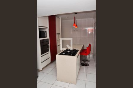 Cozinha de casa à venda com 3 quartos, 200m² em Vila Pereira Cerca, São Paulo