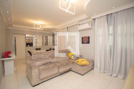 Sala de casa à venda com 3 quartos, 200m² em Vila Pereira Cerca, São Paulo
