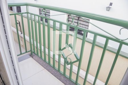 Sacada de casa de condomínio para alugar com 2 quartos, 60m² em Vila Constança, São Paulo