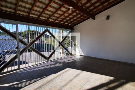 Casa para alugar com 250m², 3 quartos e 3 vagasGaragem