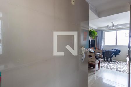 Cozinha e Área de Serviço de apartamento à venda com 2 quartos, 40m² em São Pedro, Osasco