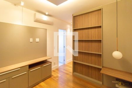 Apartamento para alugar com 165m², 3 quartos e 2 vagas Apartamento para alugar com 165m², 3 quartos e 2 vagasQuarto 1