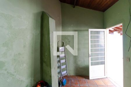 Casa à venda com 180m², 3 quartos e 4 vagasQuarto de Despejo