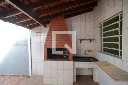 Casa à venda com 180m², 3 quartos e 4 vagasChurrasqueira