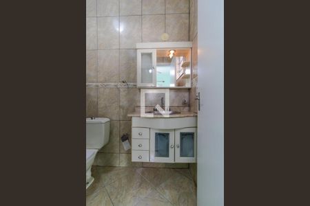 Casa à venda com 180m², 3 quartos e 4 vagasBanheiro da Suíte