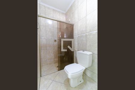 Casa à venda com 180m², 3 quartos e 4 vagasBanheiro da Suíte