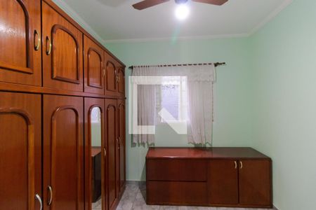 Casa à venda com 180m², 3 quartos e 4 vagasQuarto 01