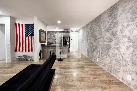 Apartamento à venda com 74m², 2 quartos e 2 vagasSala