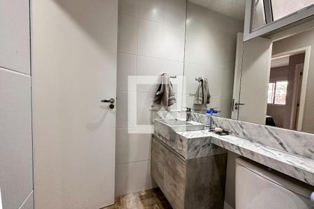 Apartamento à venda com 74m², 2 quartos e 2 vagasBanheiro Social