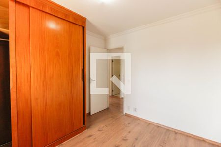 Apartamento à venda com 90m², 3 quartos e 2 vagas Apartamento à venda com 90m², 3 quartos e 2 vagasQuarto 2