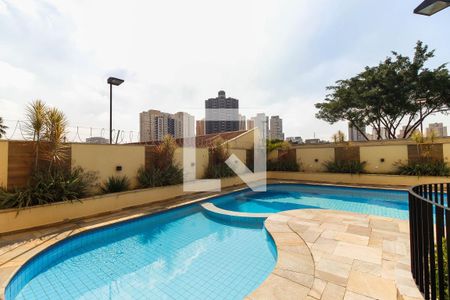 Apartamento à venda com 90m², 3 quartos e 2 vagas Apartamento à venda com 90m², 3 quartos e 2 vagasÁrea comum - Piscina