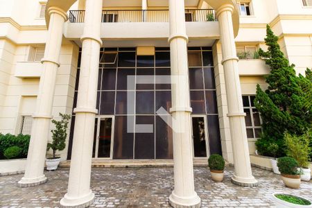 Apartamento à venda com 90m², 3 quartos e 2 vagas Apartamento à venda com 90m², 3 quartos e 2 vagasFachada entrada