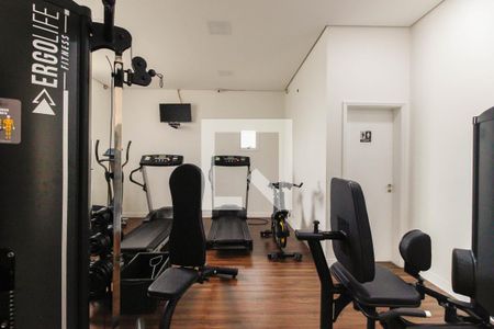 Apartamento à venda com 90m², 3 quartos e 2 vagas Apartamento à venda com 90m², 3 quartos e 2 vagasÁrea comum - Academia