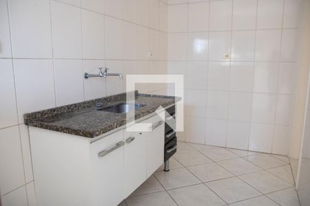 Apartamento para alugar com 85m², 2 quartos e sem vagaCozinha e Área de Serviço