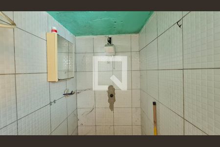 Casa à venda com 120m², 2 quartos e 3 vagas Casa à venda com 120m², 2 quartos e 3 vagasFundos