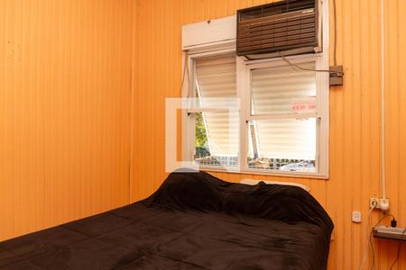 Quarto 1 de casa à venda com 2 quartos, 120m² em Passo D’areia, Porto Alegre