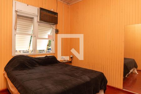 Quarto 1 de casa à venda com 2 quartos, 120m² em Passo D’areia, Porto Alegre