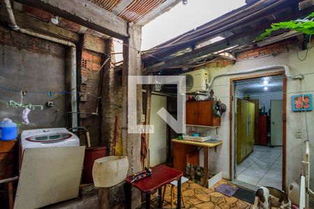 Casa à venda com 250m², 5 quartos e 1 vagaÁrea de Serviço