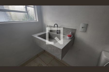 Casa para alugar com 260m², 4 quartos e 2 vagasbanheiro area de serviço