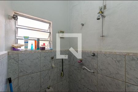 Casa à venda com 172m², 4 quartos e 4 vagasBanheiro 1