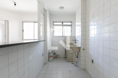 Apartamento à venda com 35m², 1 quarto e 1 vaga Apartamento à venda com 35m², 1 quarto e 1 vagaCozinha e Área de Serviço