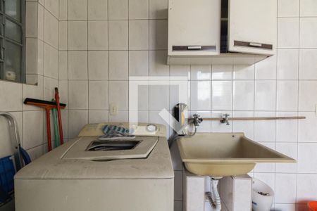 Casa à venda com 250m², 5 quartos e 2 vagasÁrea de Serviço - Casa 02