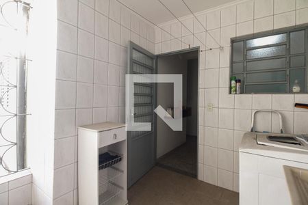 Casa à venda com 250m², 5 quartos e 2 vagasÁrea de Serviço - Casa 02