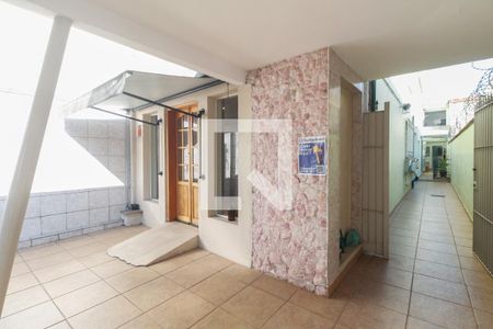 Casa à venda com 250m², 5 quartos e 2 vagasFachada 