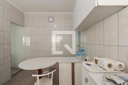 Casa à venda com 250m², 5 quartos e 2 vagasCozinha - Casa 02