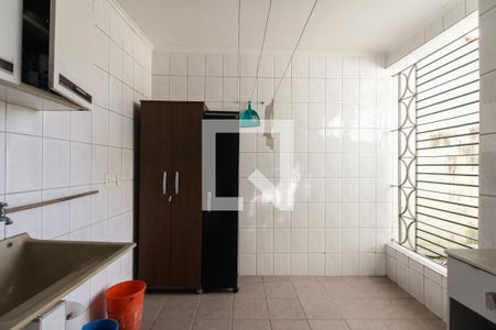 Casa à venda com 250m², 5 quartos e 2 vagasÁrea de Serviço - Casa 02