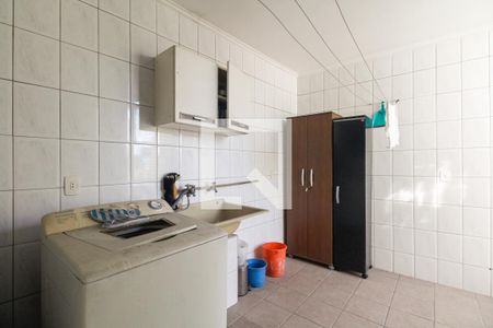 Casa à venda com 250m², 5 quartos e 2 vagasÁrea de Serviço - Casa 02