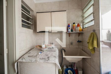 Casa à venda com 250m², 5 quartos e 2 vagasÁrea de Serviço - Casa 03