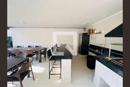 Apartamento à venda com 64m², 2 quartos e 1 vaga