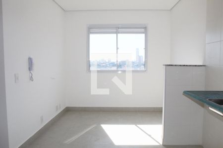 Sala/Cozinha de apartamento à venda com 2 quartos, 33m² em Vila Ema, São Paulo